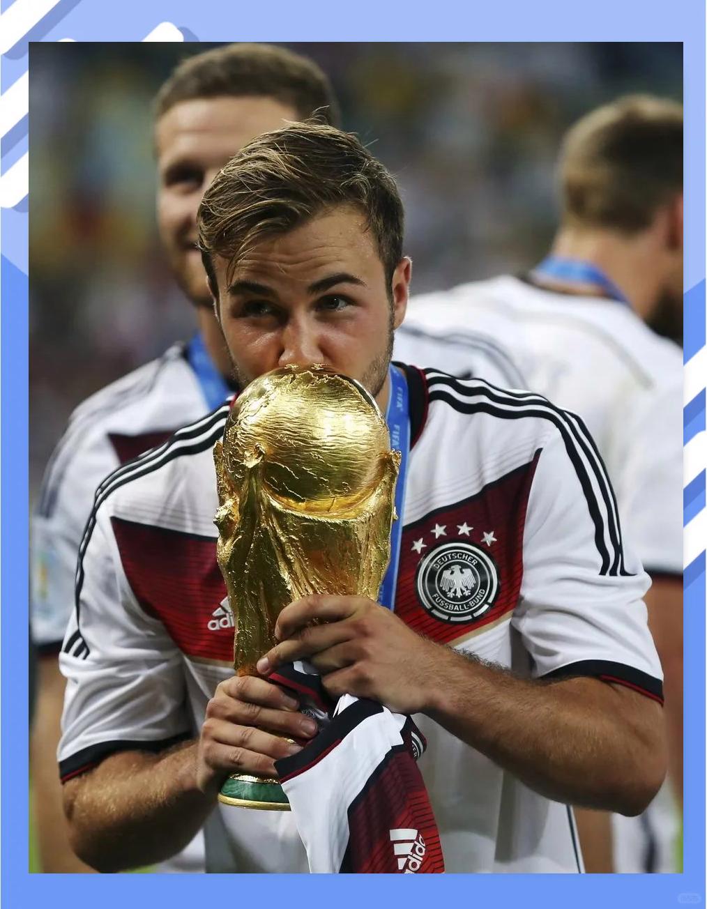 足球巨头荣耀闪耀，世界杯赛意义非凡令人瞩目(世界杯赛事足球的顶级赛事受到人们的瞩目和喜爱)