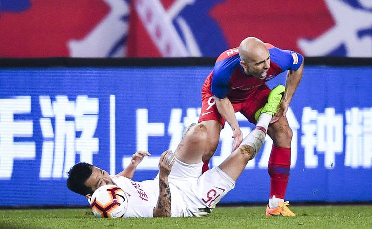 包含俄罗斯队外援神奇表现，赢得关键比赛的词条